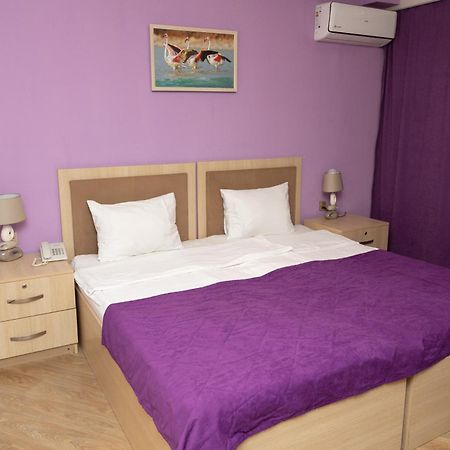 Flamingo Hotel Baku Bagian luar foto