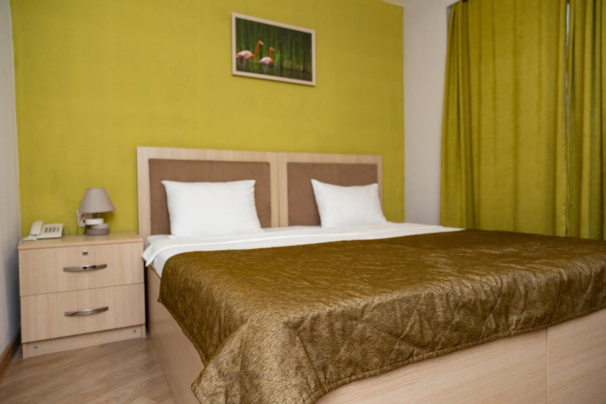 Flamingo Hotel Baku Bagian luar foto