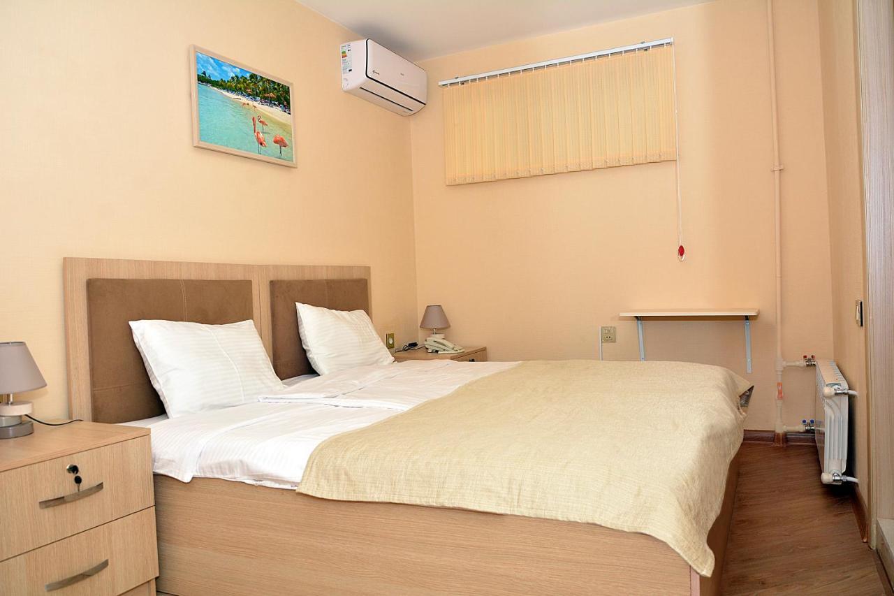 Flamingo Hotel Baku Bagian luar foto